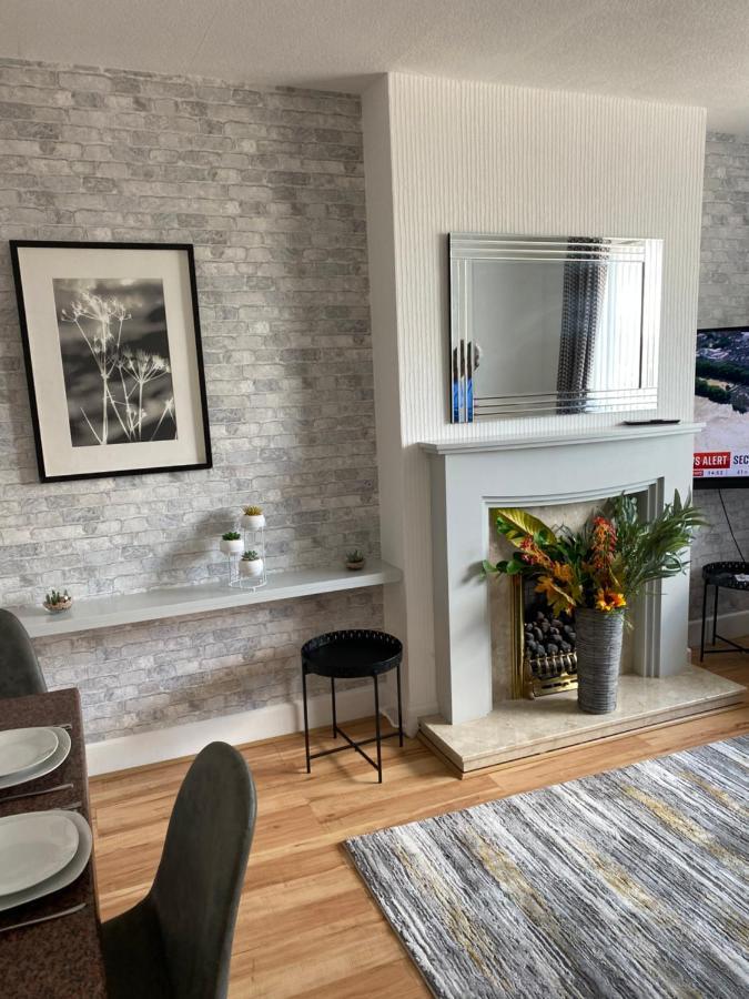 M&J Apartment Blackpool Bagian luar foto